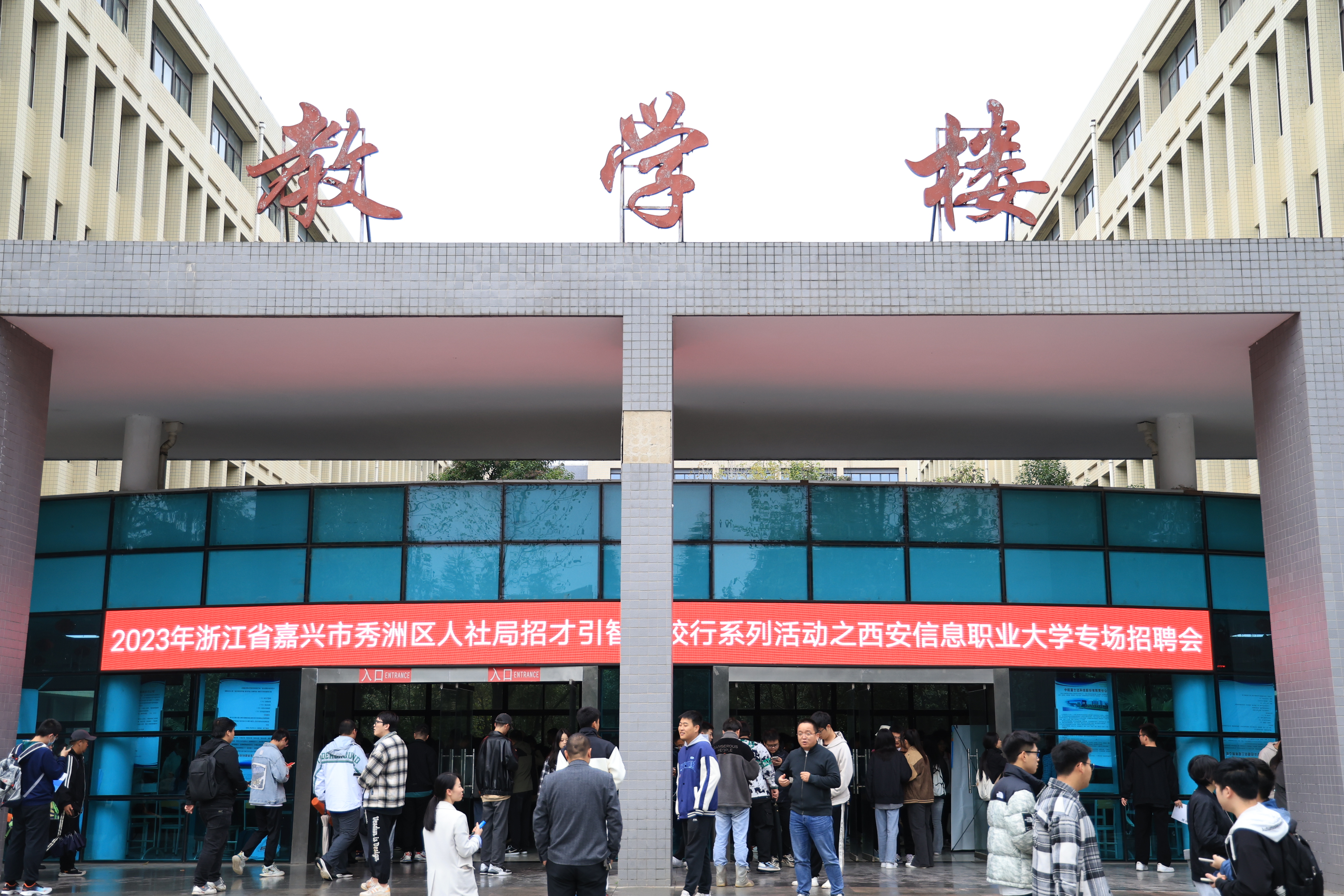 1705480618872555.jpg A02A3671.JPG