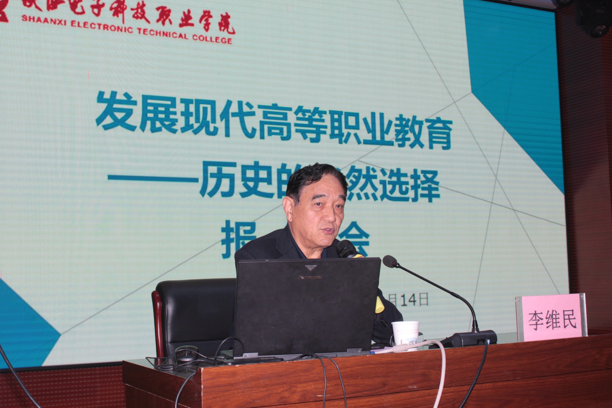 1542263094815624.jpg 1542263094815624.jpg