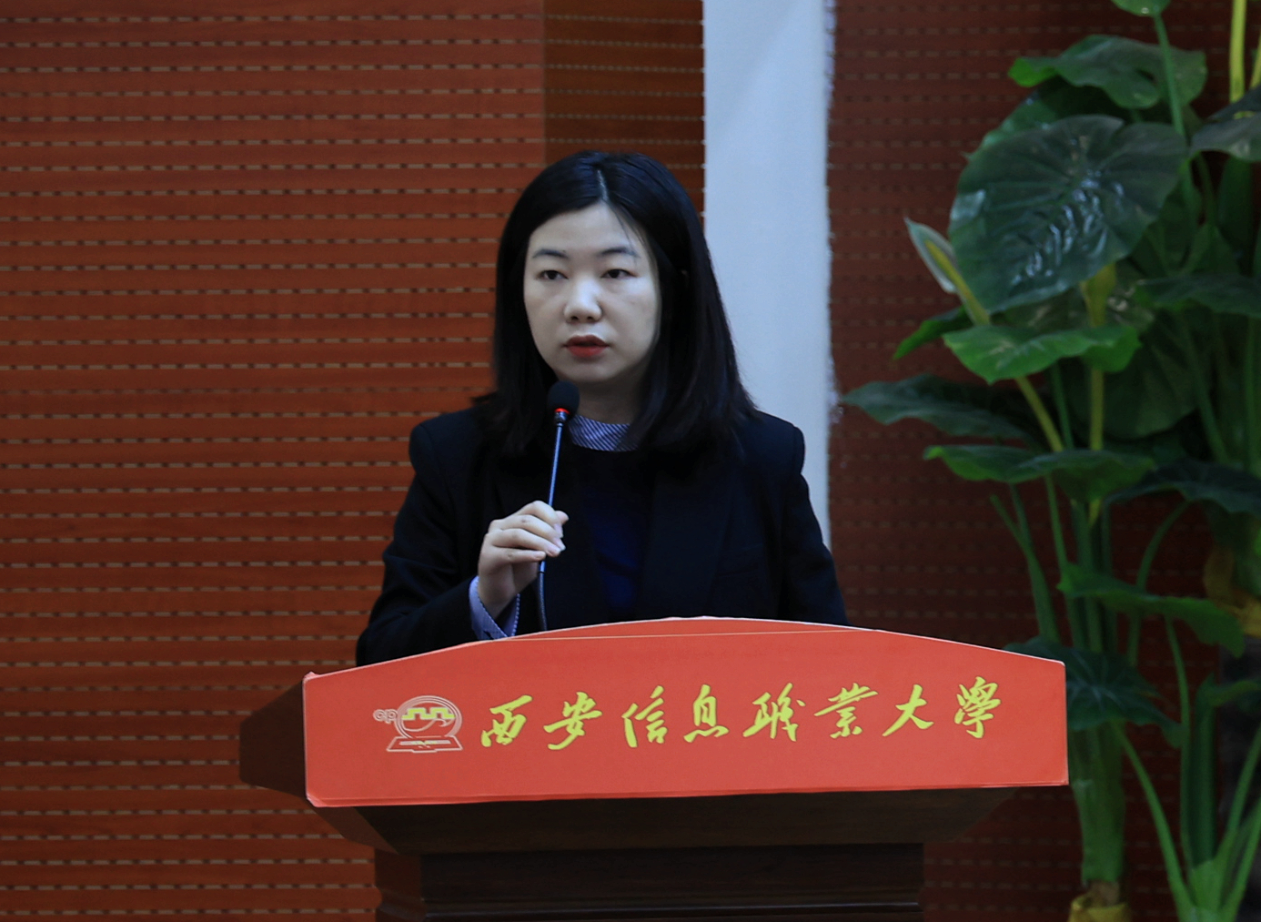 1705480487880473.jpg A02A3609.JPG