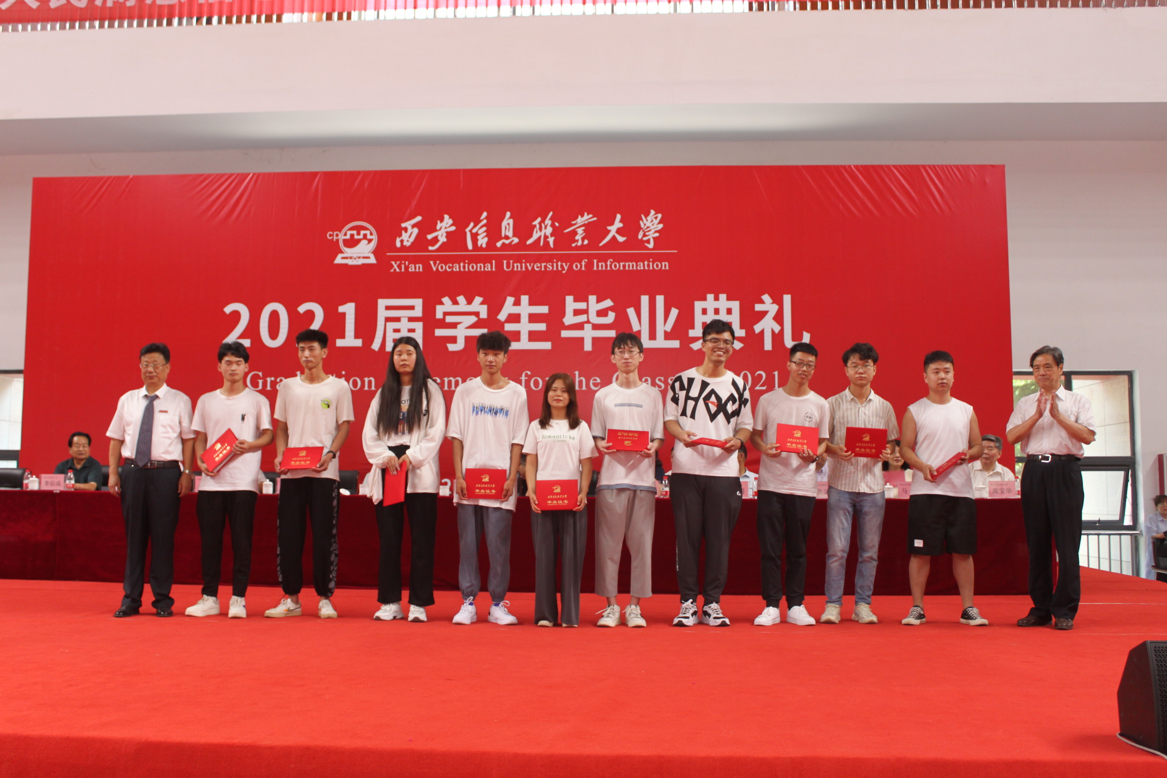 1626168371478986.jpg 08b0914c59d759fb5e5a0d35f43f2b5.jpg