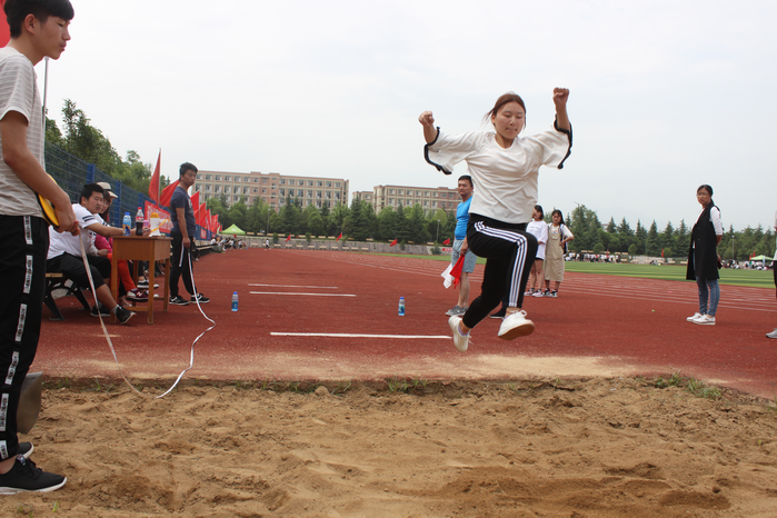 1526638184357895.png 调整大小 25.png