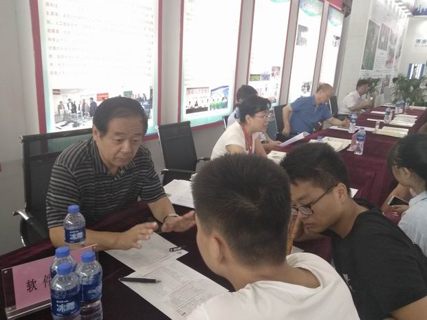 1532858685656837.jpg 调整大小 照片 435.jpg